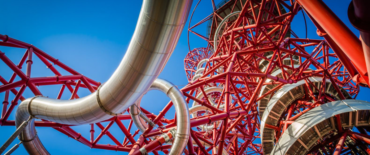Orbit tower: Olympic Park's red 'roller coaster