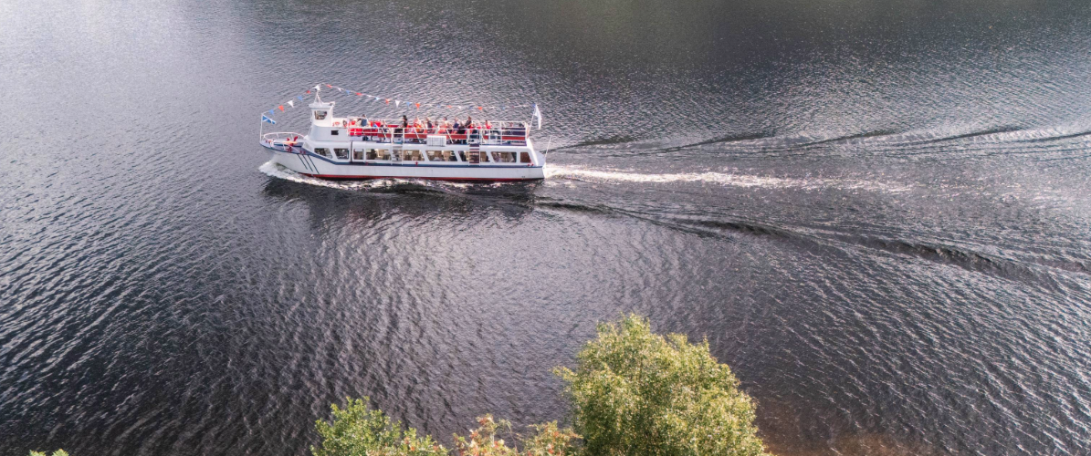 45 minute circular Natural Wonders Cruises
