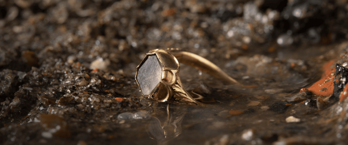 Secrets of the Thames: Mudlarking London’s Lost Treasures,  Monday 13 October 2025, 6pm – 7.15pm, £7 or £10, Online (UK time)