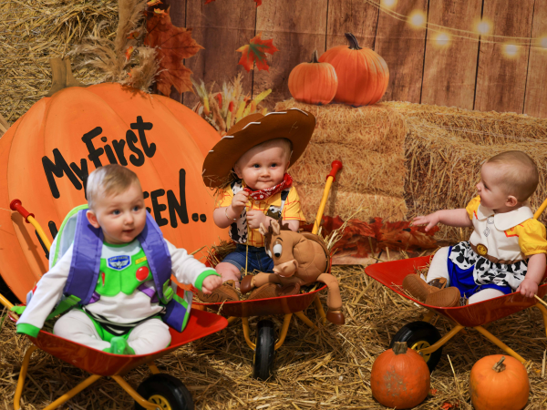 Tots Pumpkin Party | crafts, disco and pumpkins!!