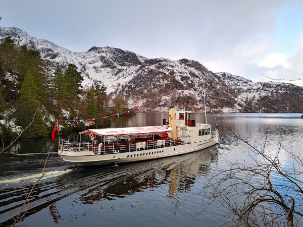 Spirit of Christmas Sailing on Steamship Sir Walter Scott