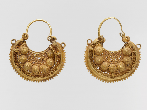 Beauty and Intricacy: Jewellery of the Early Islamic World, Wed 14 January 2026, 6pm – 7pm, £7 or £10, Online (UK time)
