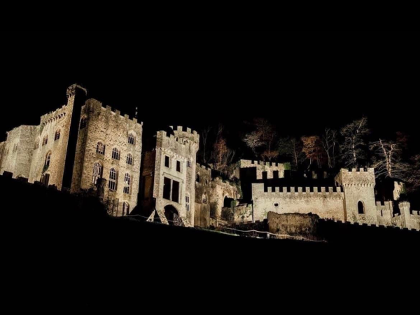 Guided Ghost Walks