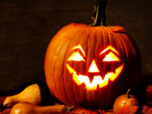 WEDNESDAY 29th OCTOBER - The Super Hilarious Halloween Show!
