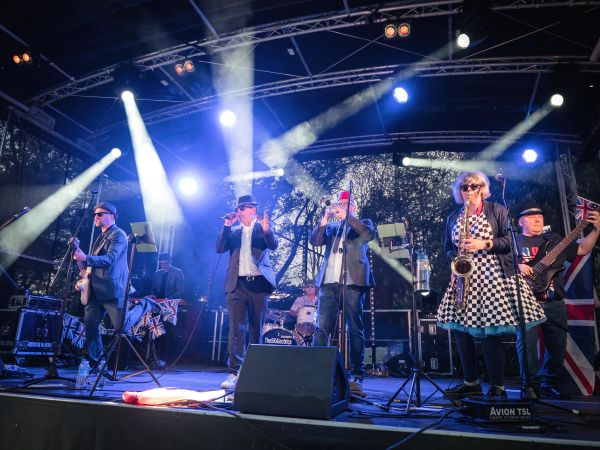 The 2 Tone Show