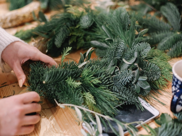 Wreath Making at Cholderton Rare Breeds Farm
