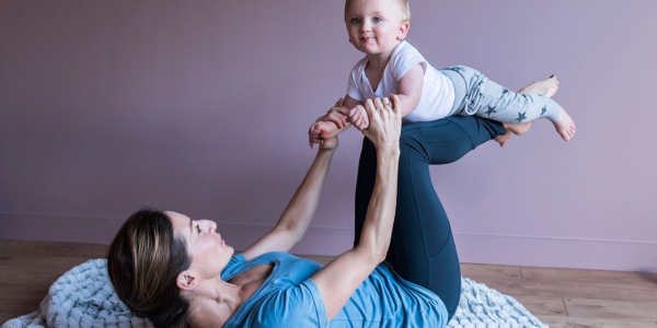 Bonding Mondays: Family Yoga : Mon 28 Apr 2025 | 10.30am-11.30am