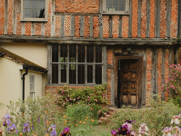 Visit Benton End