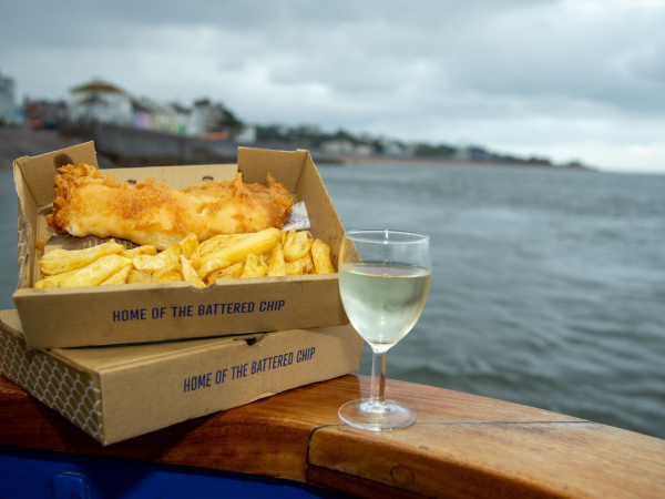 Fish & Fizz Cruise