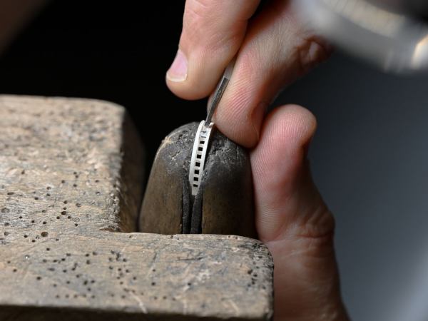 Channel Setting with Niall Paisley, Mon 12 and Tue 13 April 2027, 9.30am – 4.30pm, £489 (8 places), The Goldsmiths’ Centre