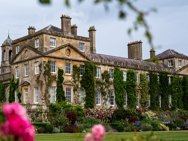 BOWOOD HOUSE & GARDENS GIFT VOUCHERS