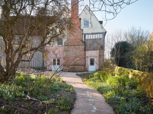 Enter the Raffle to Win a Stay at Benton End!