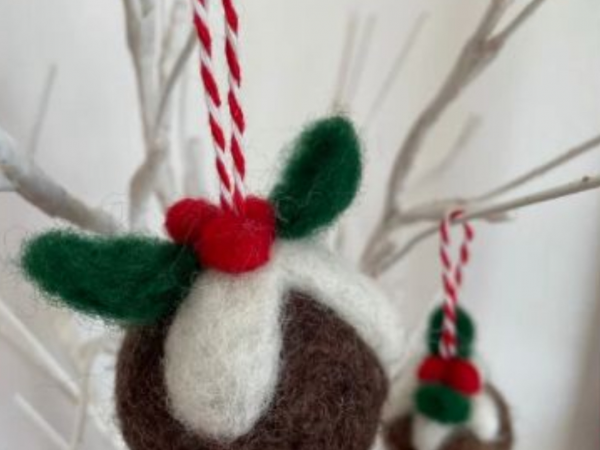 Make Your Own Needle Felted Christmas Pudding