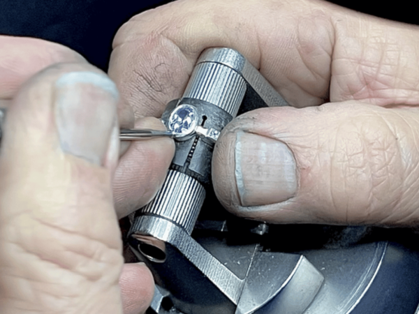 Rub-Over Setting with Air Tools with Harry Forster-Stringer (Part 1), Sat 3 Oct 2026, 9.30am–4.30pm, £309, Goldsmiths' Centre