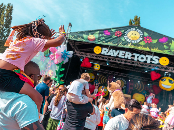 Raver Tots x Rare Breeds Centre