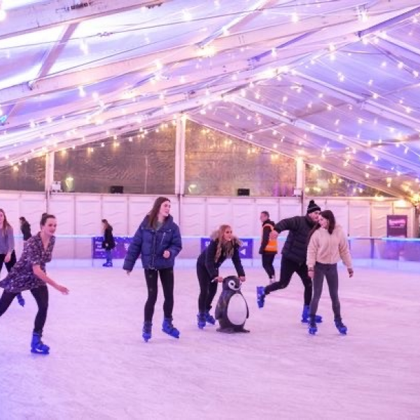 Stevenage Winter Wonderland - Ice Skating