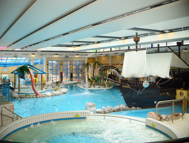 Waterworld - UK's No.1 Indoor Tropical Aqua Park
