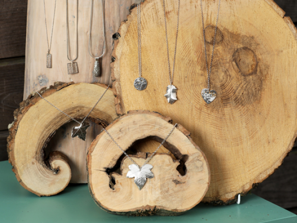 Jewellery & Accessories