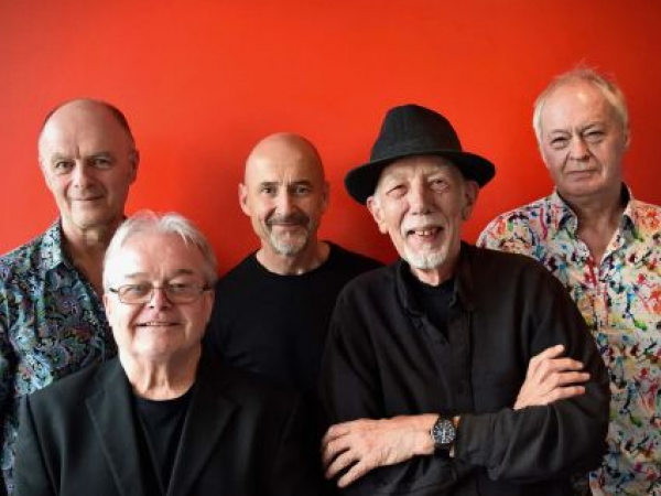 Lindisfarne @ Galashiels Volunteer Hall