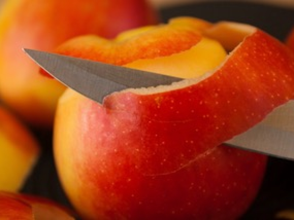 30th July: Apples in Winter - Lynchpin Theatre