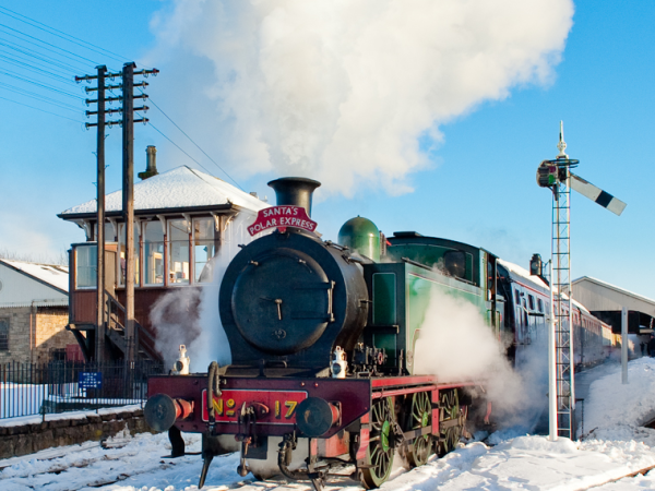 Black Bun Steam Trains