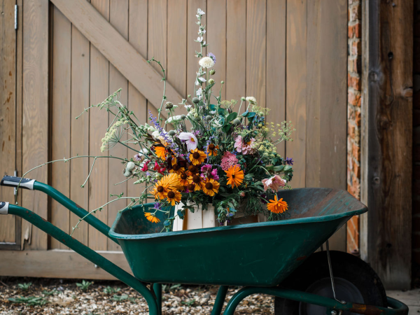 Order Flower Buckets