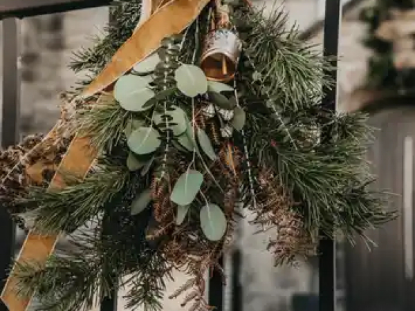 Luxury Christmas Door Swag with Periwinkle Barn