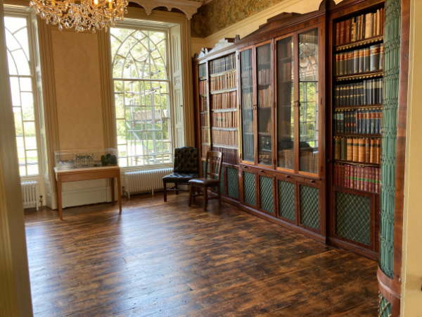 Old black and white picture of the Drawing Room in Upton House