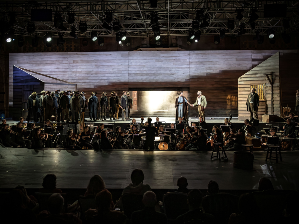 A Night at the Opera with Opera Holland Park