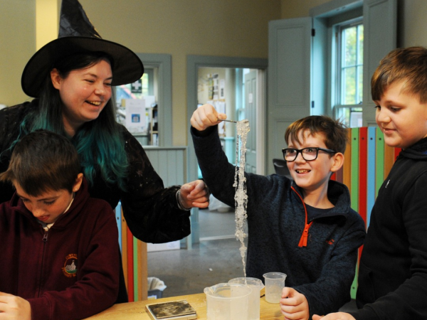 STEM Hallowe'en Public Workshop - Witches' Potions