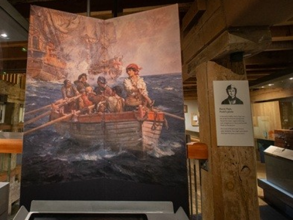 Museum Gallery Tours - Take a walk with a Storyteller