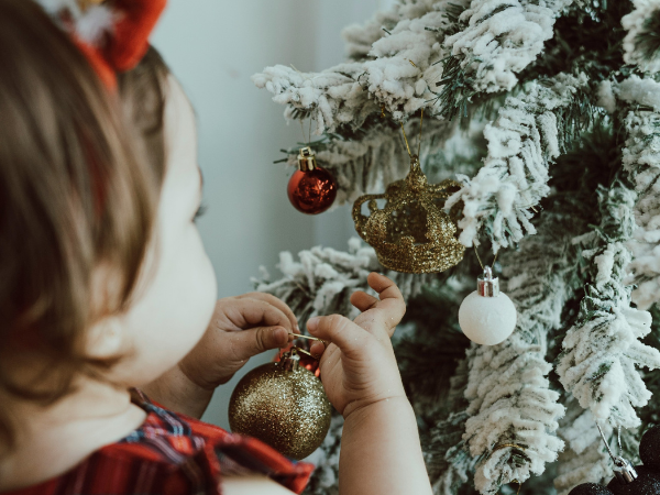 Toddlers at Christmas-shire at Kings Dock, Liverpool