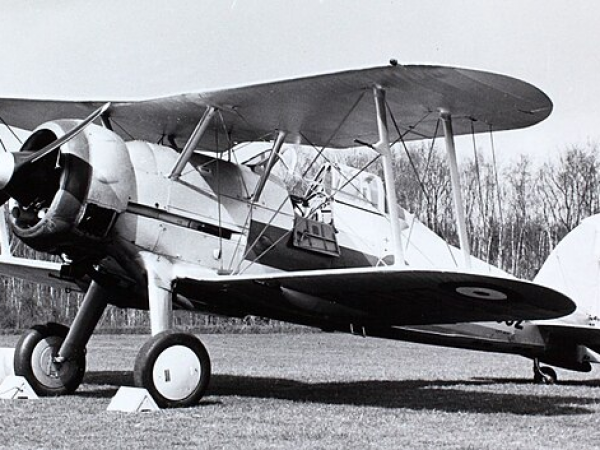 Airfix Model Club (Gloster Gladiator)