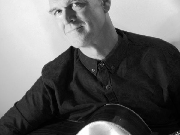 21 August: Live Music - Rob Johnston