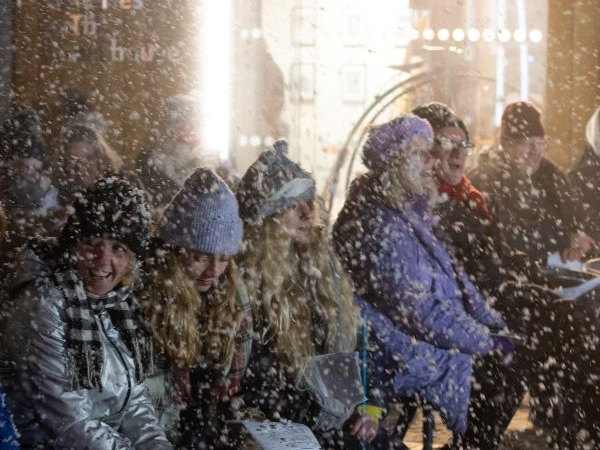 06 Dec: Live Music - Carols in the Courtyard