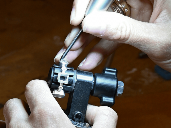 Rub-Over Setting with Air Tools with Harry Forster-Stringer: Part 2, Sat 14 March 2026, 9.30am–4.30pm, £289, Goldsmiths' Centre