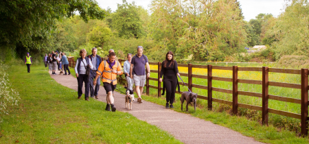 Woof Walk: Linford Wood