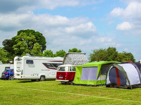 FESTIVAL OF FLIGHT - CAMPING 2027 - SELECT DATE OF ARRIVAL ON CALENDAR, CONFIRM ADDITIONAL