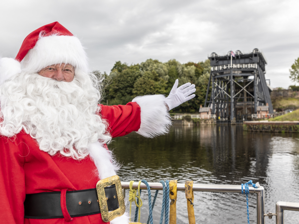 Santa Cruise