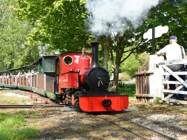 Explore & Ride Orange Day