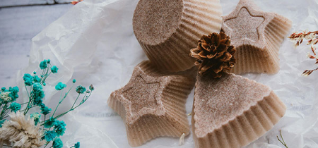 Christmas Gift making with Kelly from Happy Holistics