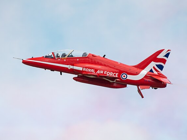 Airfix Model Club (Red Arrows Hawk)