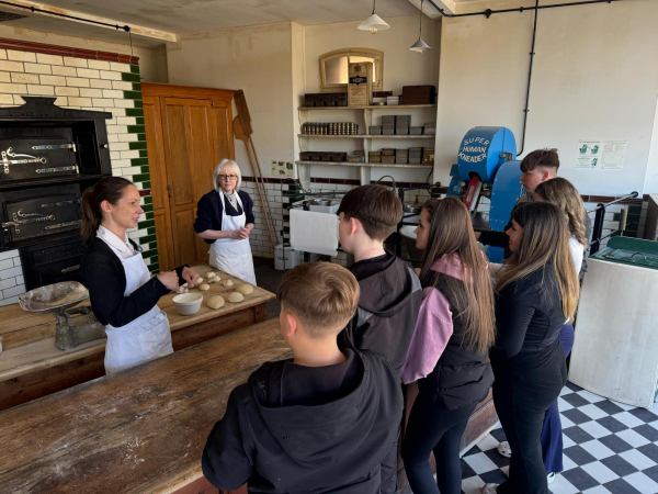 Home Ed: Meet the Baker