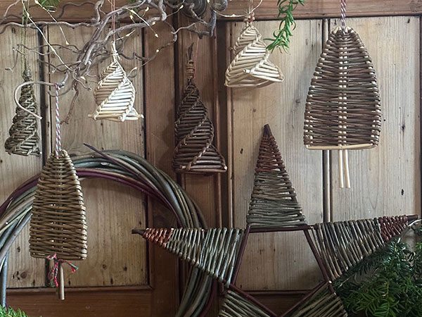 Christmas Willow Decorations 2025