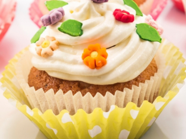 Cupcake Decorating