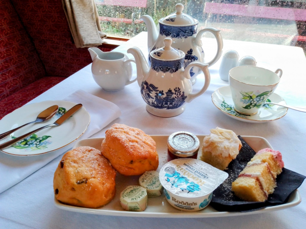 Cream Tea Countryman