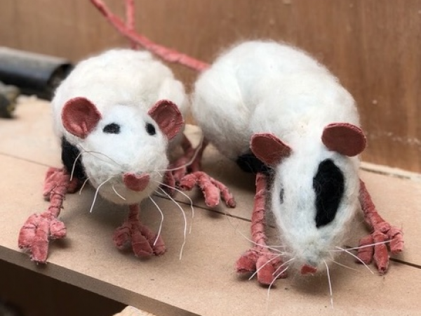 Workshop: Make a Felted Christmas Decoration