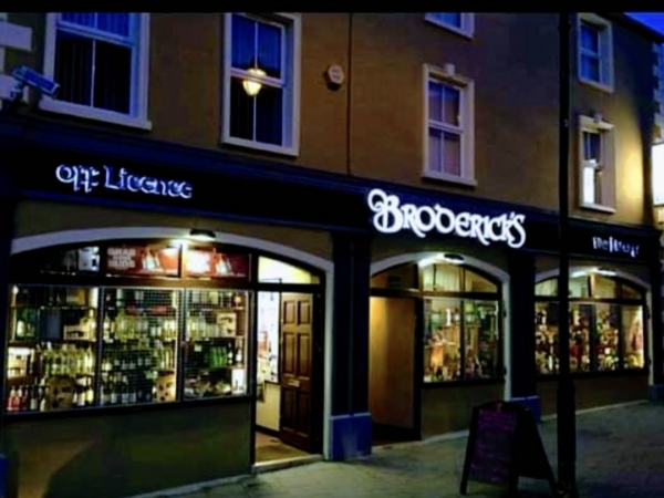 Bluegrass Omagh 2025 - Friday 23 May - Irish & Trad Music Workshop at Broderick's Bar