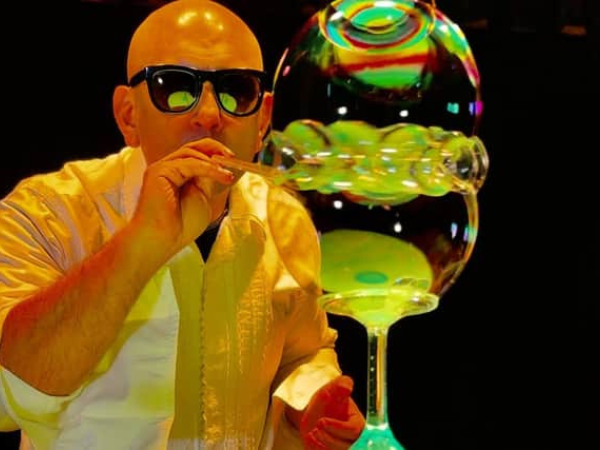 The Ultimate Bubble Show: Sunday 14 September