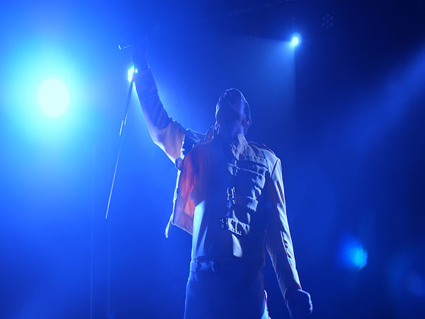 QUEEN TRIBUTE BAND ONE VISION 29 APRIL